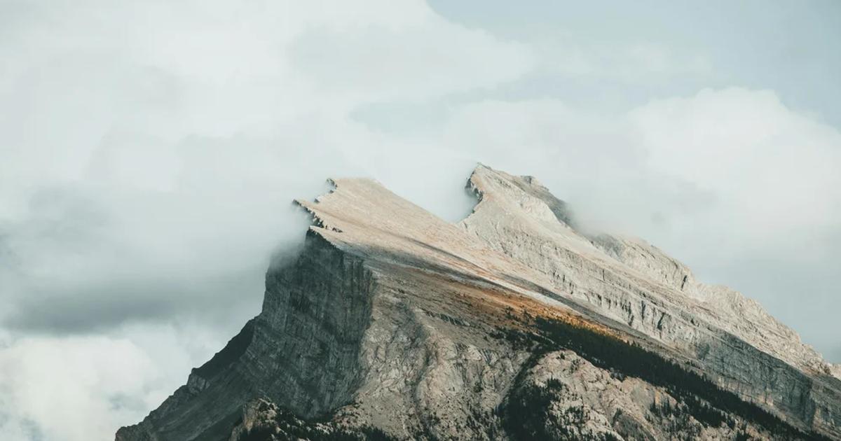 Rundlestone Data Solutions | Banff & Lake Louise Tourism