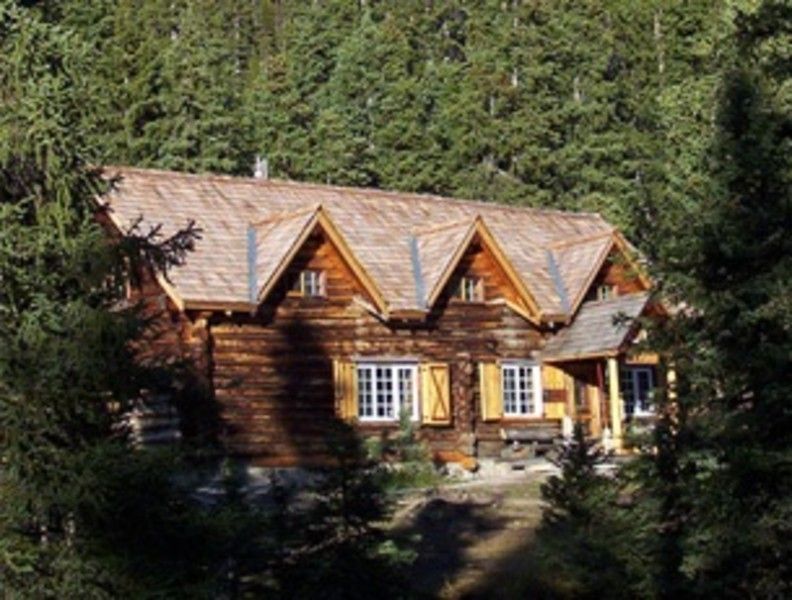 Skoki lodge outlet