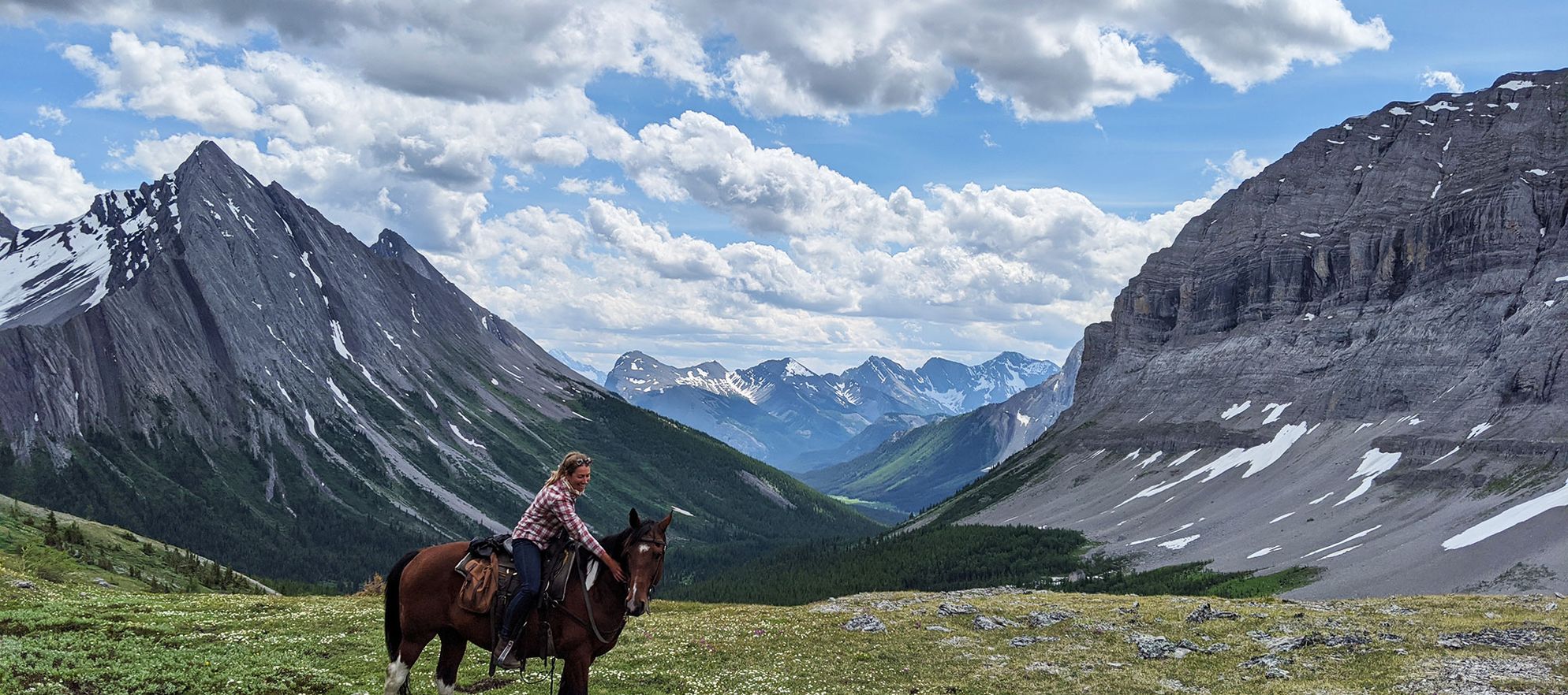 Horseback riding with Banff Trail Riders in Banff National Park