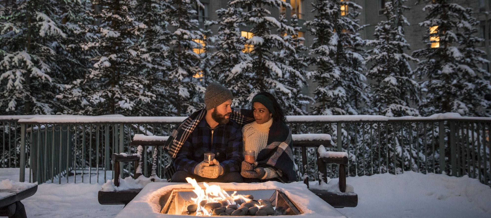 Rimrock, Hotel, Exterior, Winter, Banff National Park