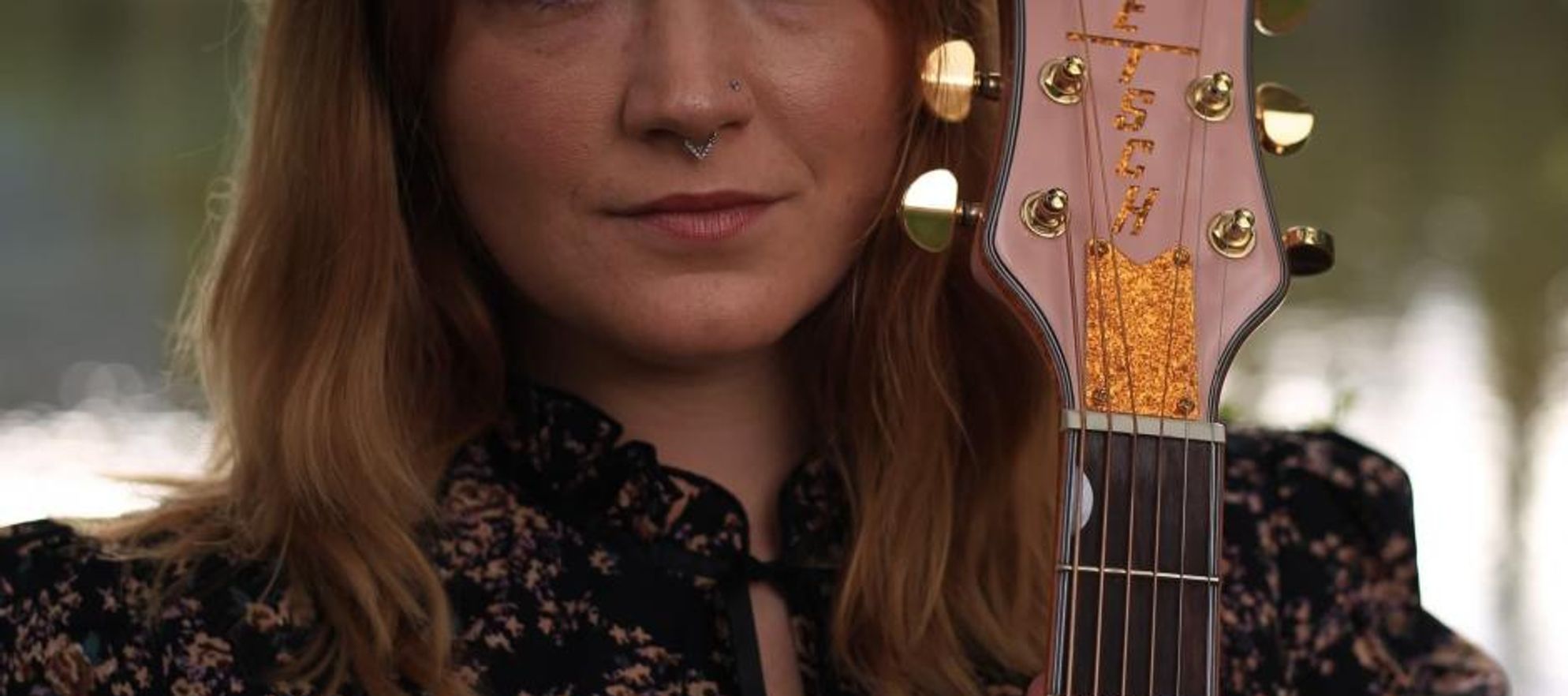 Amp Sessions: Mari Rosehill