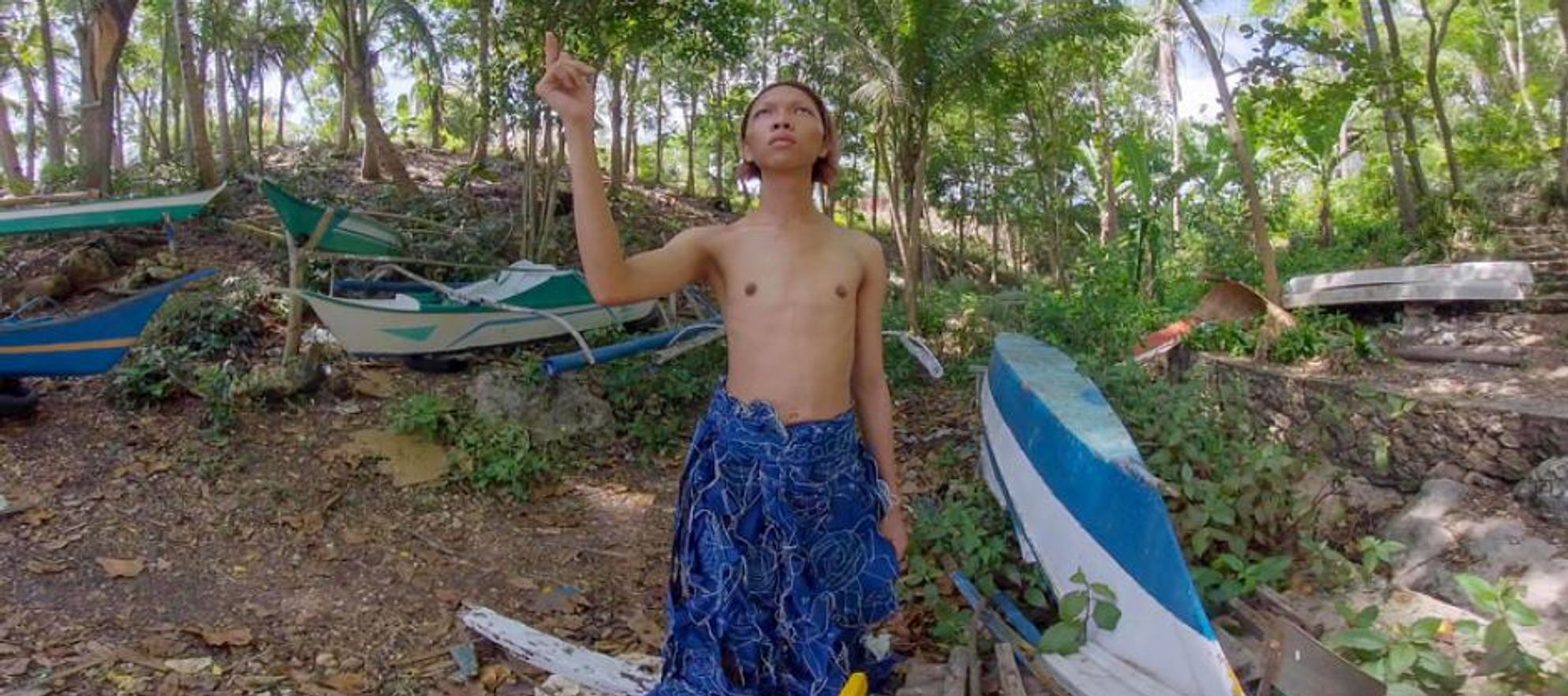 Piña, Why is the Sky Blue?