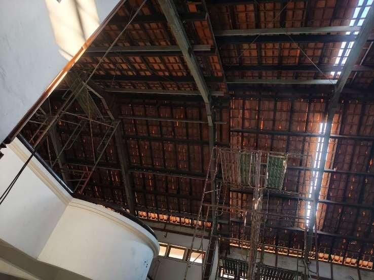Pekerjaan Besi CNP Untuk Gantungan Plafond Baru