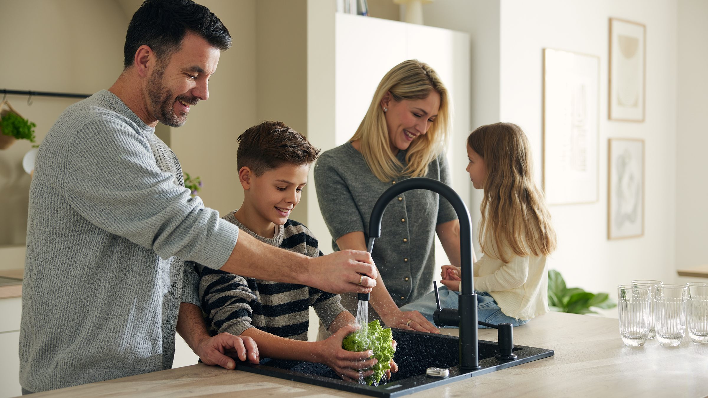 Wasserwerk europäischer Markt Familienaufnahme