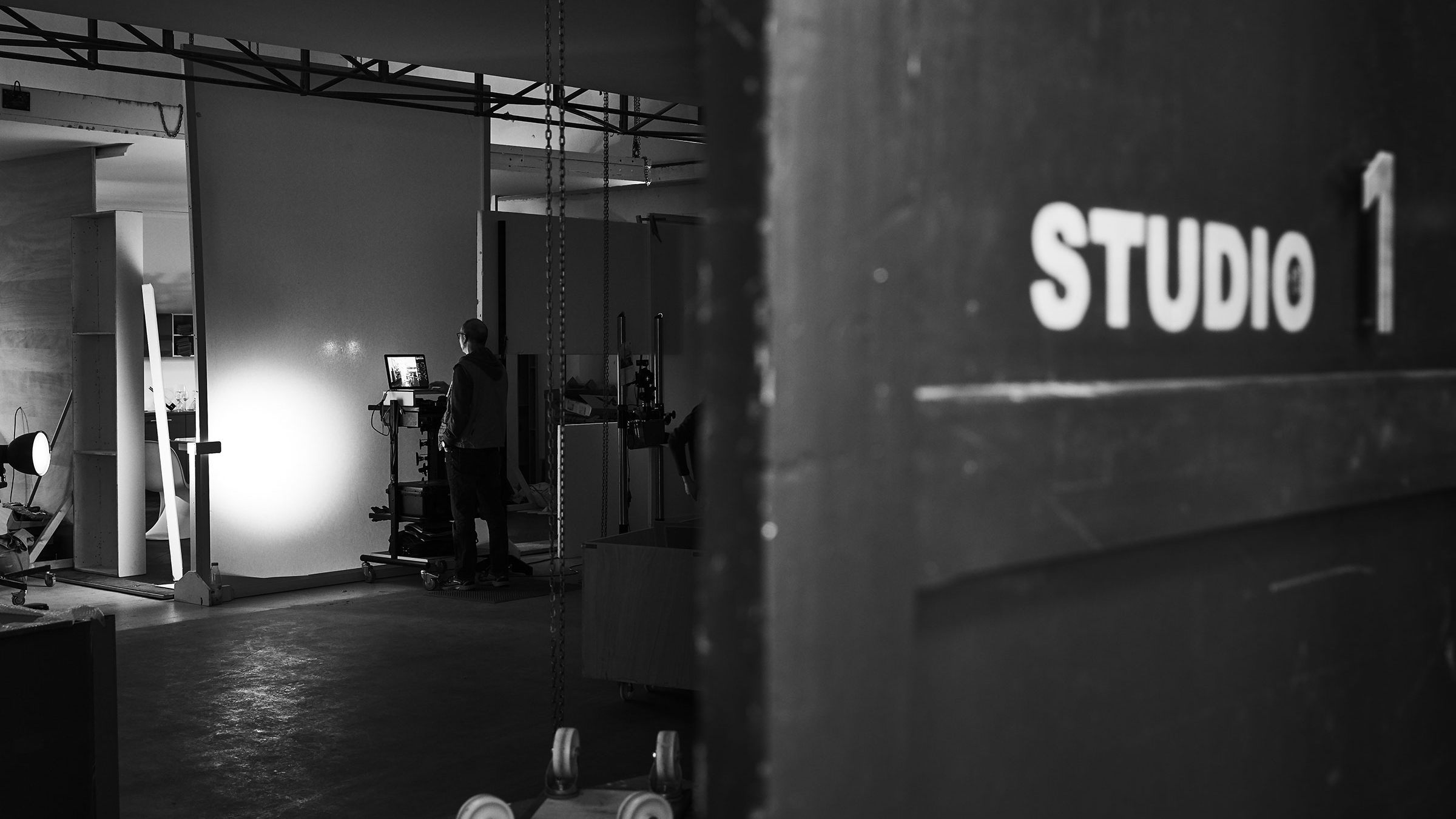 Blick in Studio 1  Tür Tor