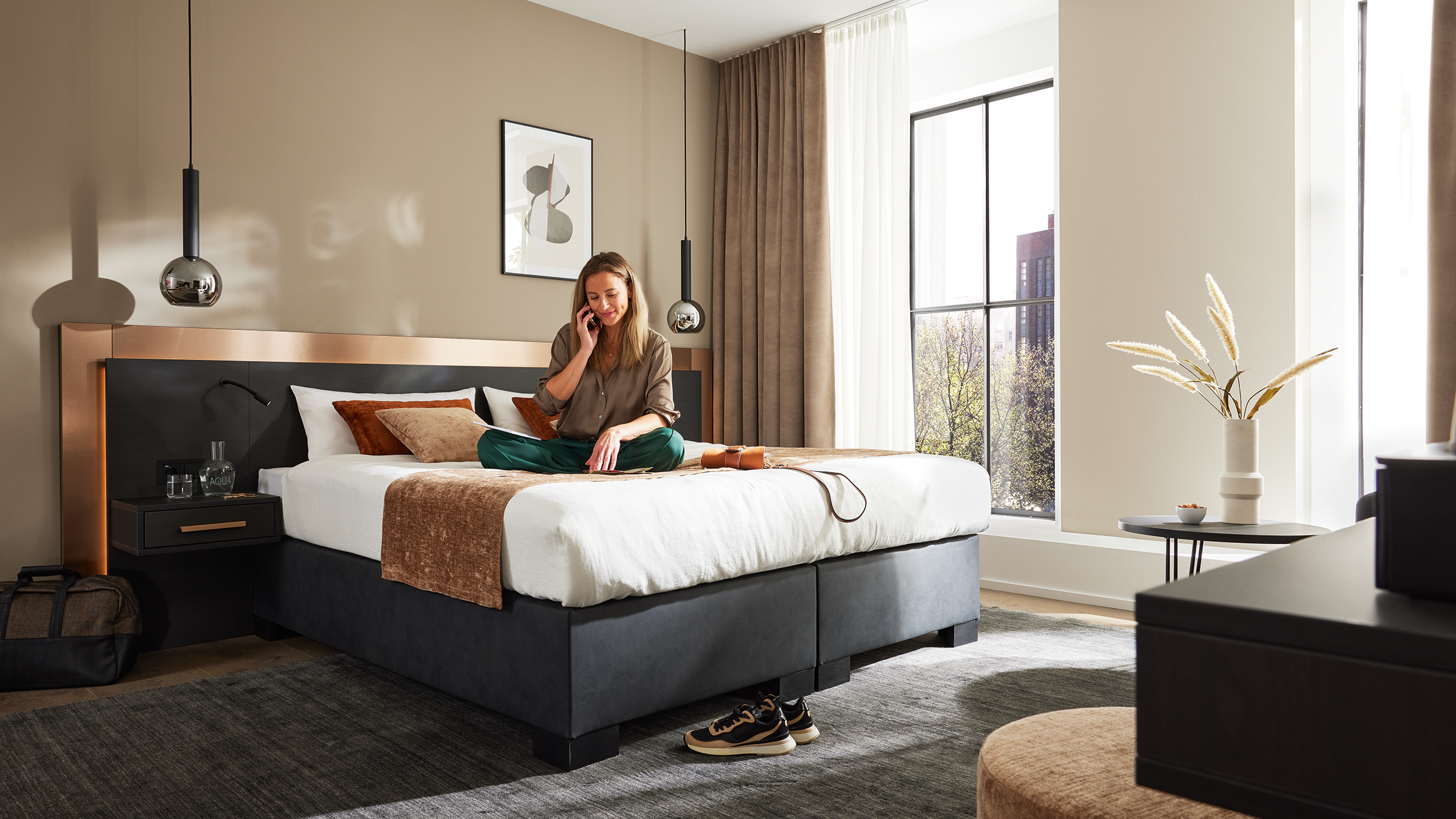 md Einrichtungssysteme Hotel Bergamo Bronze Modelschuss