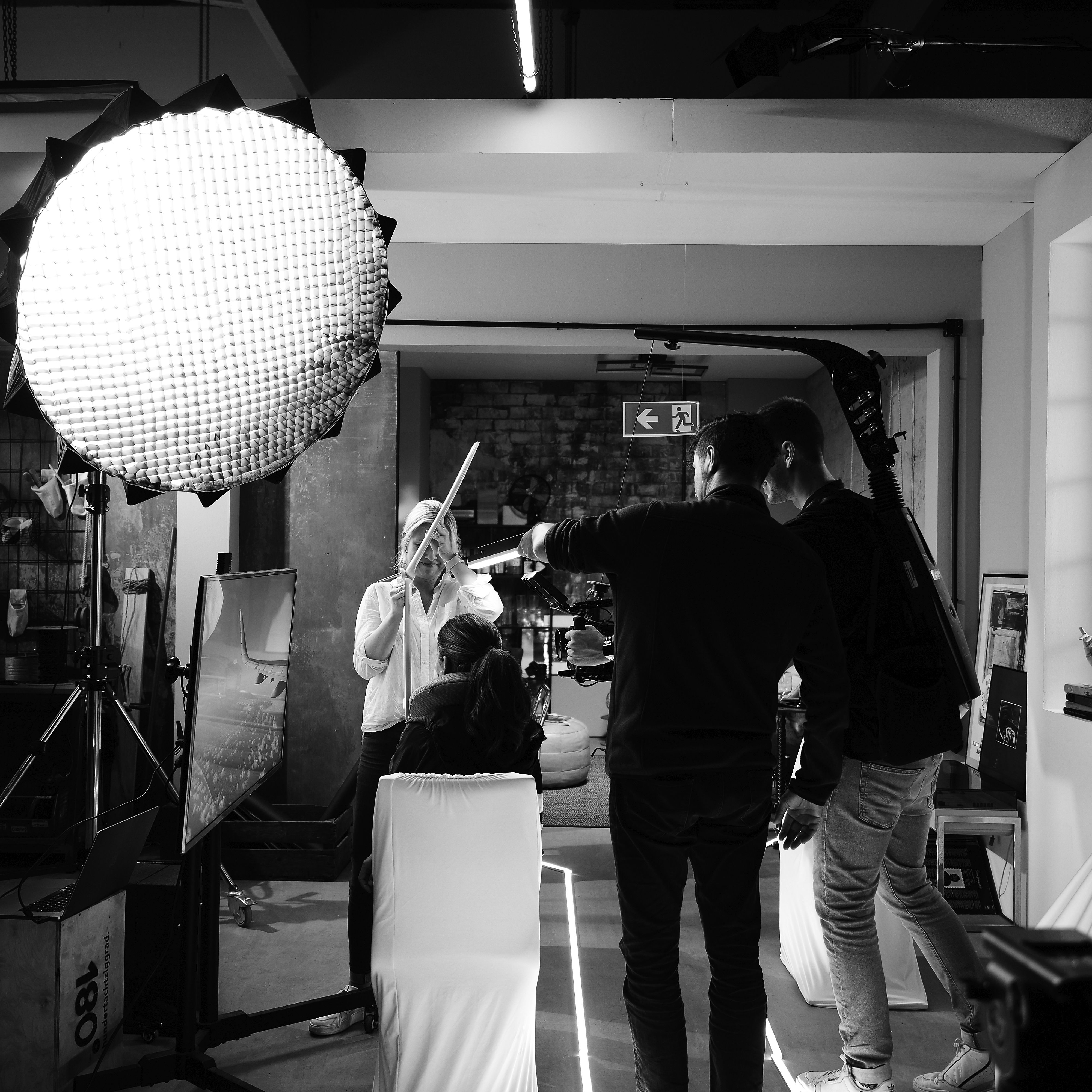 Briloner Leuchten Youtube Flight