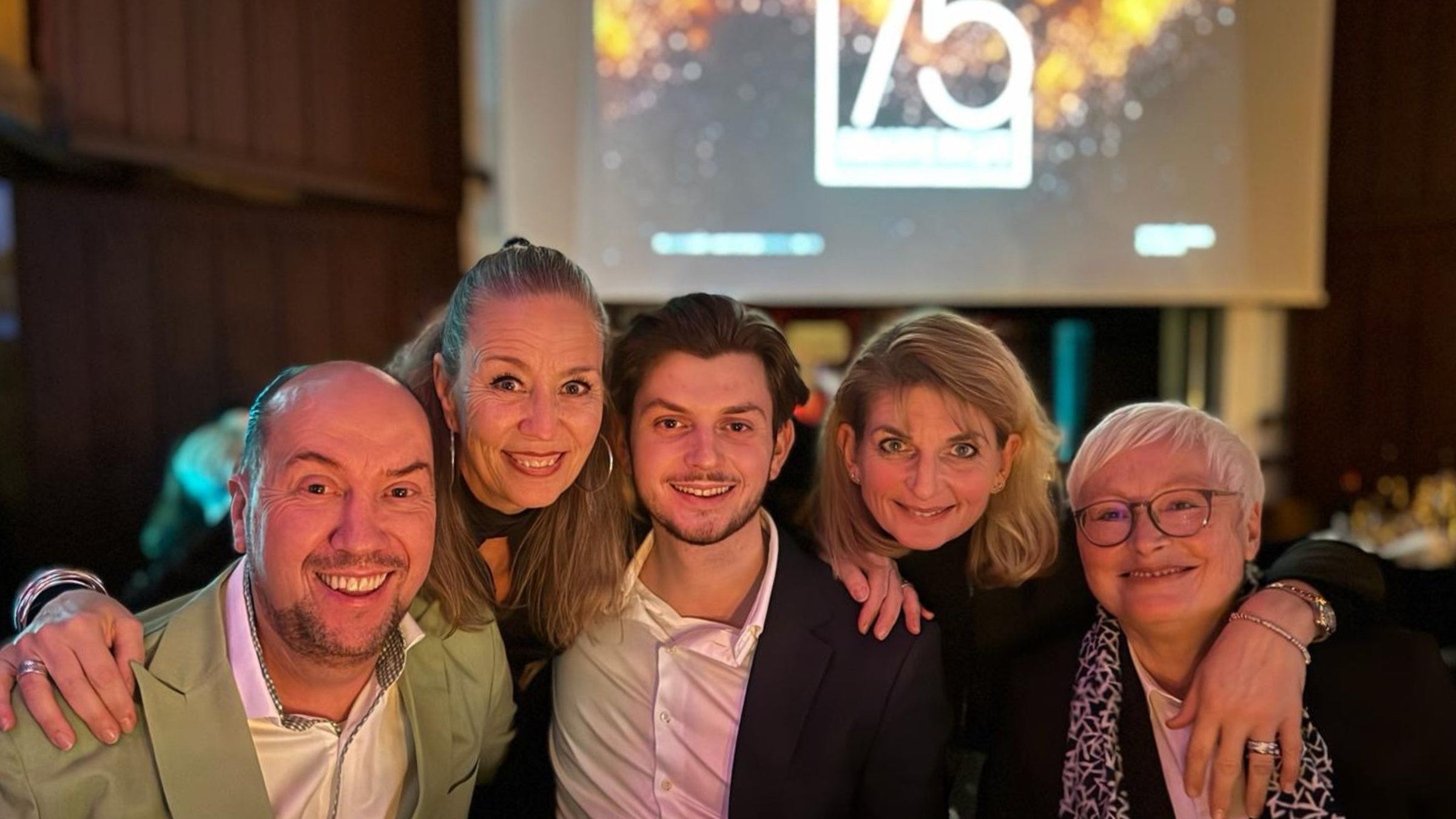 75 Jahre Mut Überraschungsparty Familie Vogelsänger