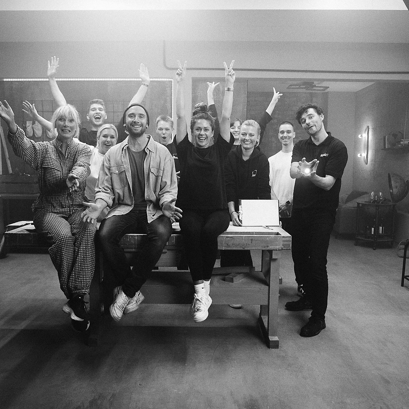 Briloner Leuchten Youtube Flight