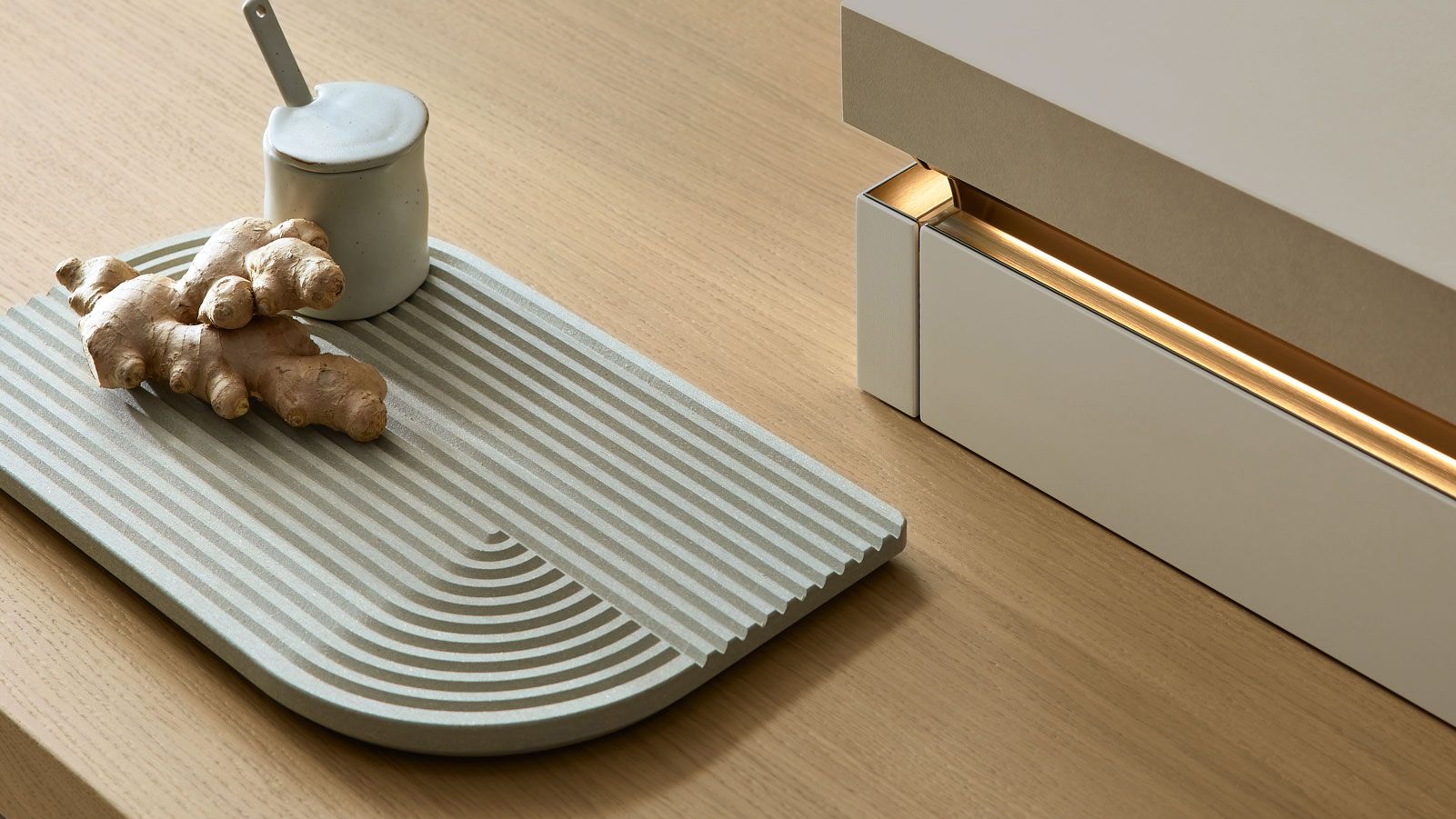 Premium-Produktion für I-Luminate von Pronorm Einbauküchen