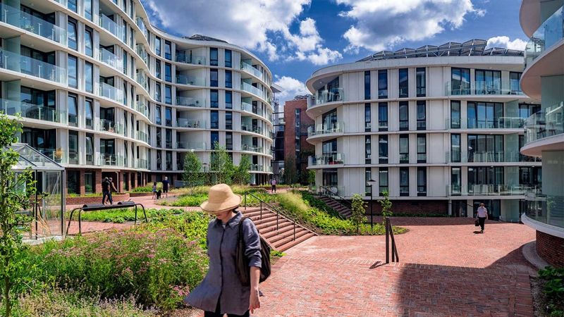 De verrassende waarheid die ontwikkelaars vrezen: Waarom hogere maatschappelijke ambities je vastgelopen vastgoedproject juist versnellen