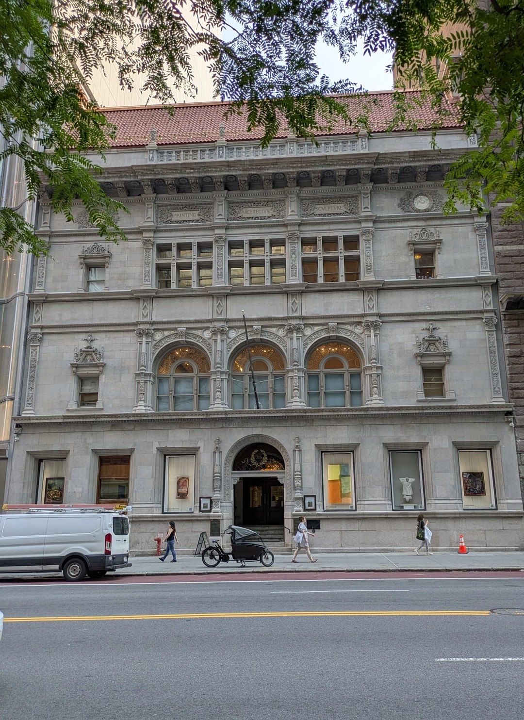 The facade of the Art Students League building.