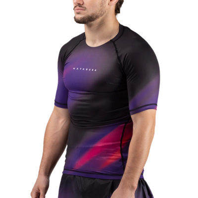 Hayabusa Men’s Apex Nova Short Sleeve Rash Guard - Image 1