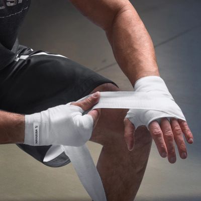 Boxing Hand Wraps Explained: Gel vs. Traditional