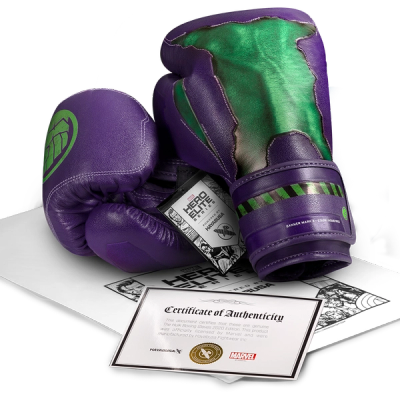 Marvel's Hulk Boxing Gloves - Image 6