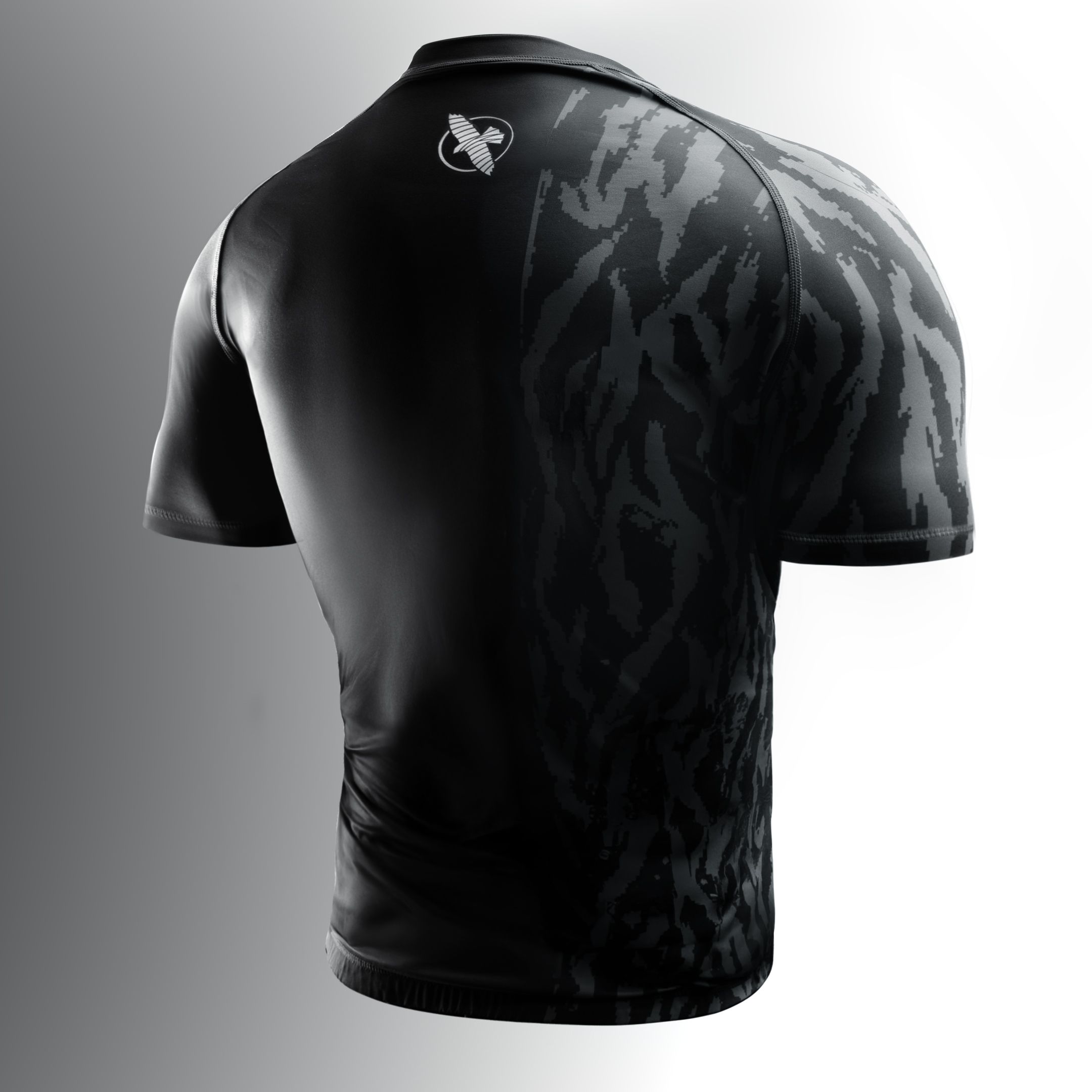 Hayabusa Men’s Apex Short Sleeve Rash Guard - Image 2