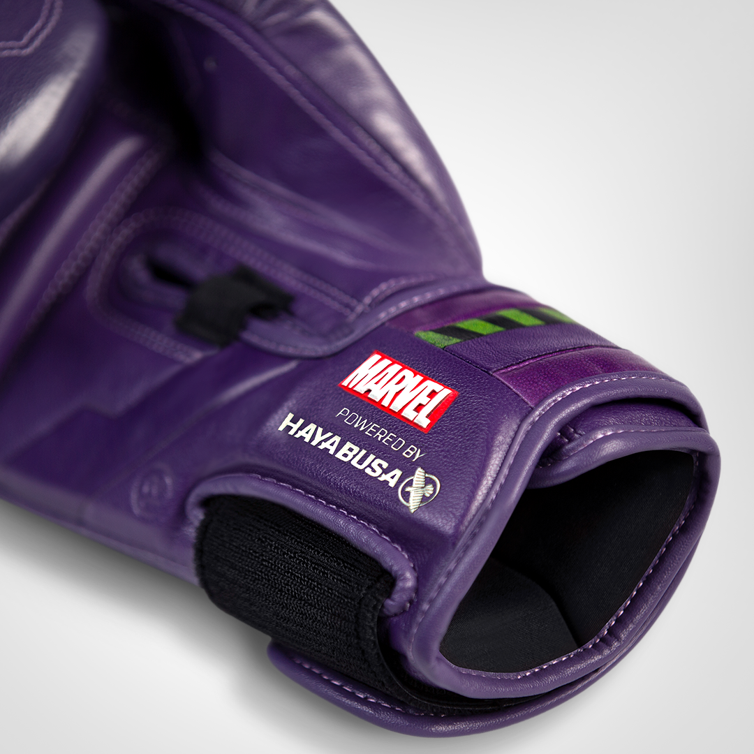 Marvel's Hulk Boxing Gloves - Image 3