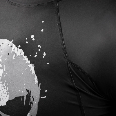 Marvel's The Punisher Short Sleeve Rash Guard - Image 5