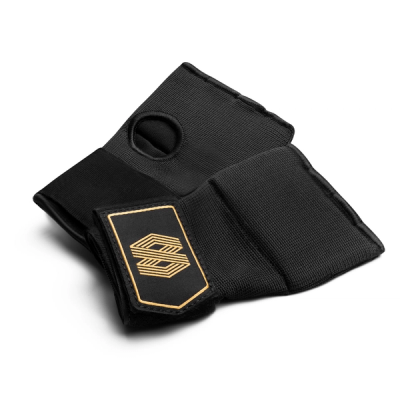 Mayweather Core Boxing Gloves Kit - Image 2