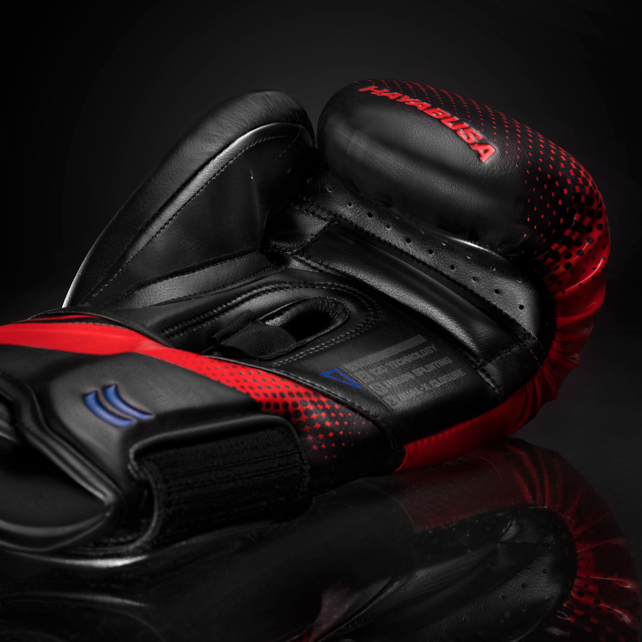 Hayabusa T3D Boxing Gloves - Image 4