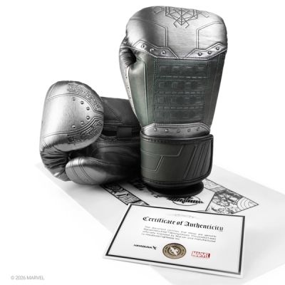 Marvel’s Doctor Doom Boxing Gloves - Image 3