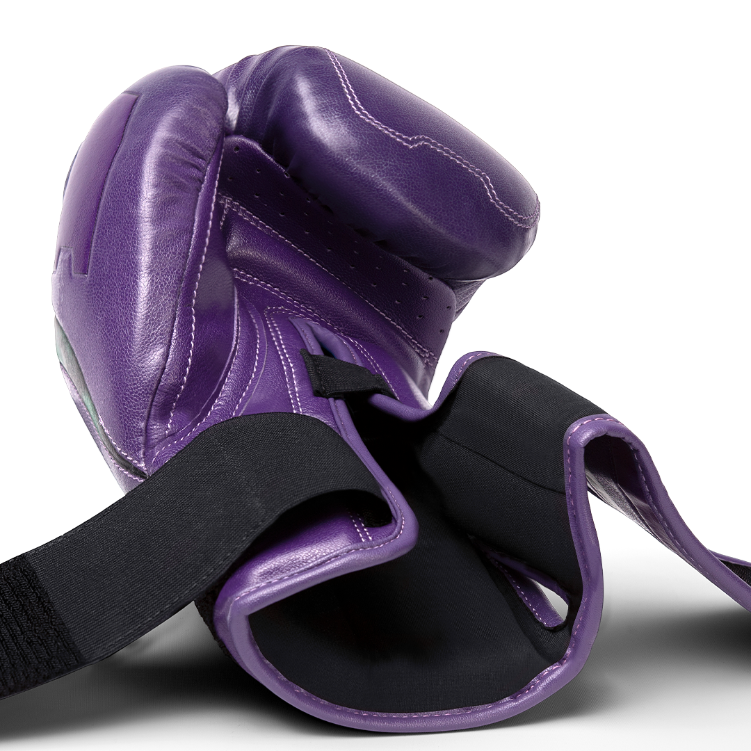 Marvel's Hulk Boxing Gloves - Image 2