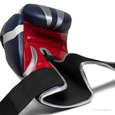 Marvel’s Captain America (Sam Wilson) Boxing Gloves - Image 2