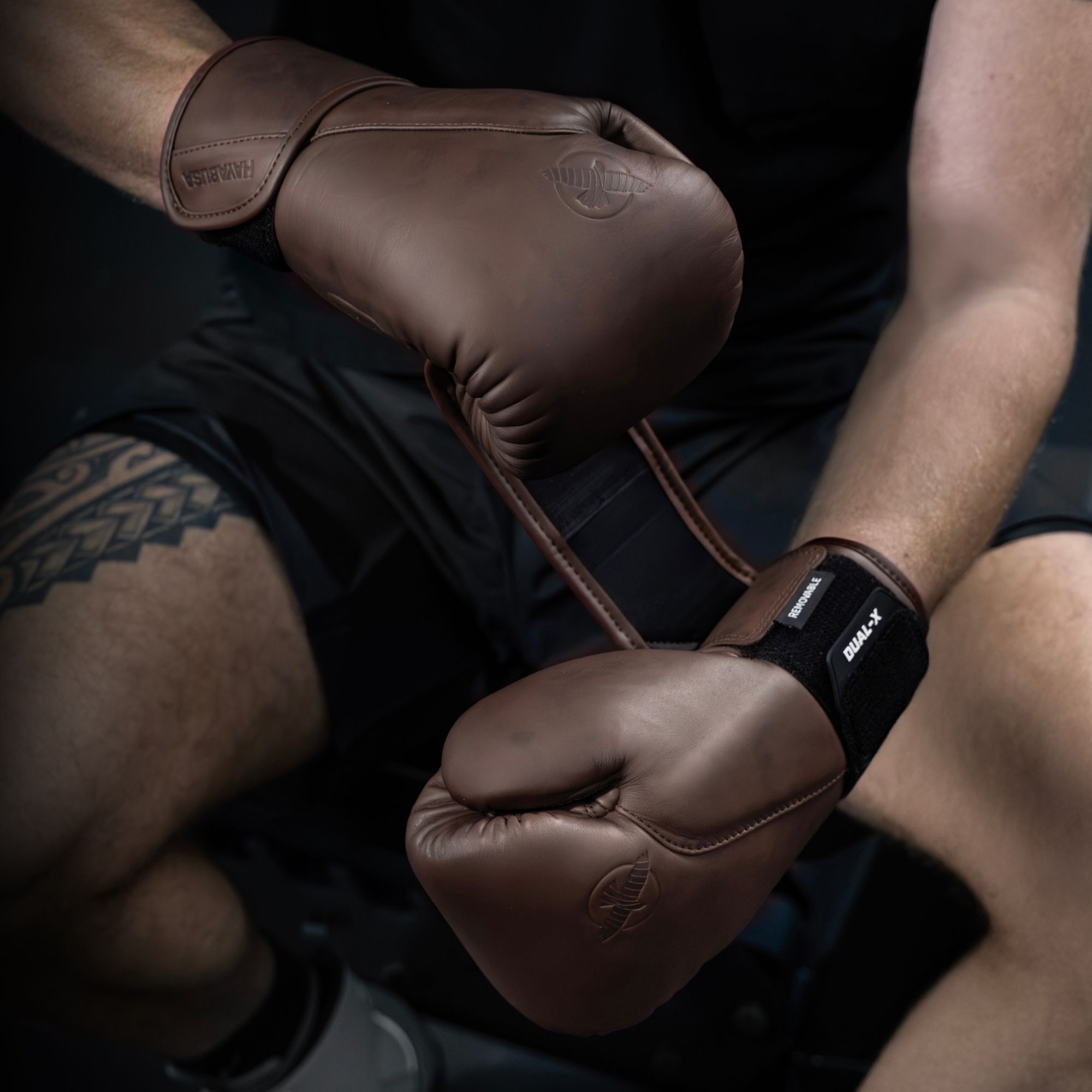 Hayabusa T360 Leather Boxing Gloves - Image 5