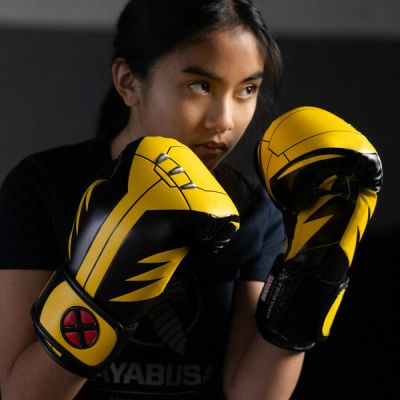 Marvel's Youth Wolverine Boxing Gloves - Image 6