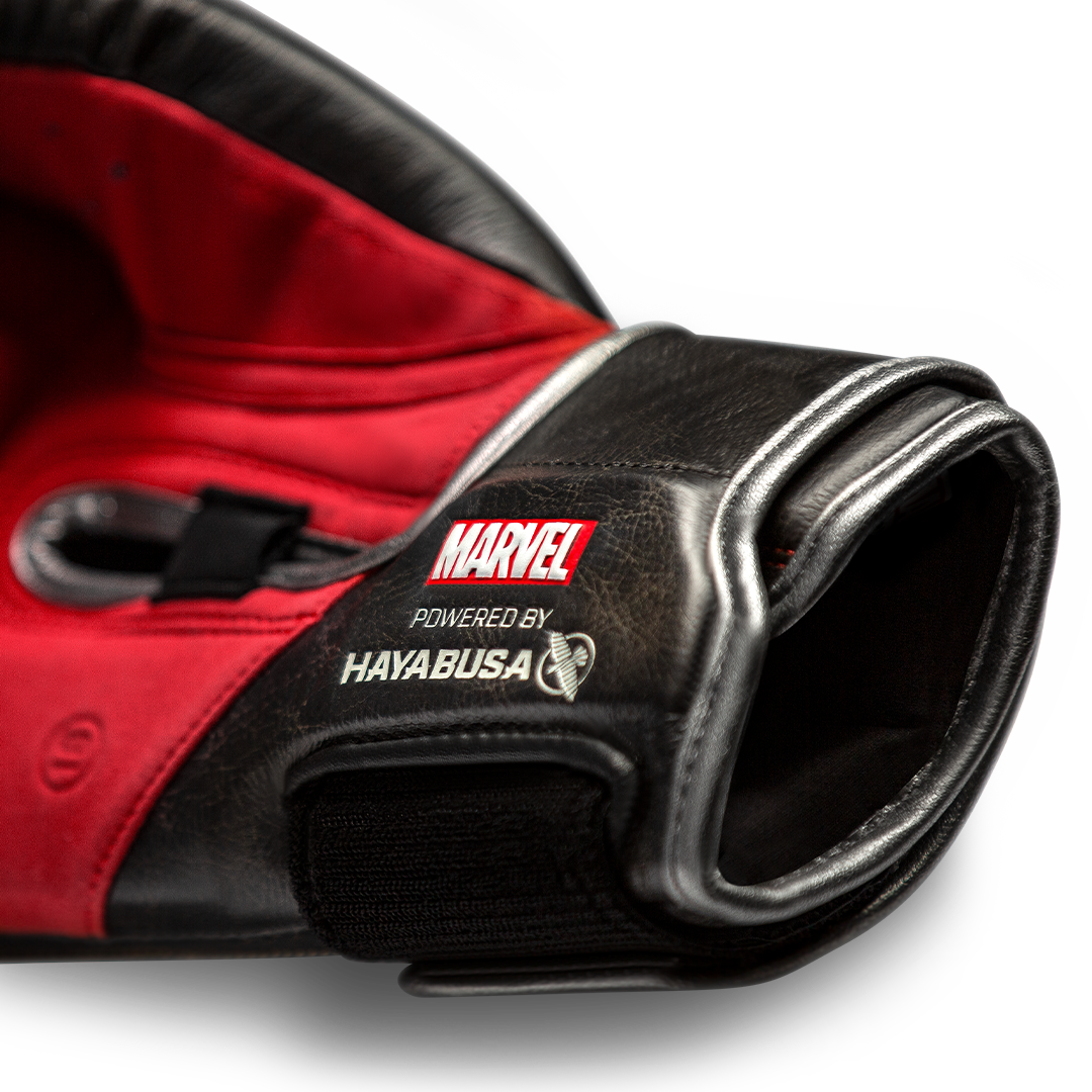 Marvel's Thor Boxing Gloves - Image 3