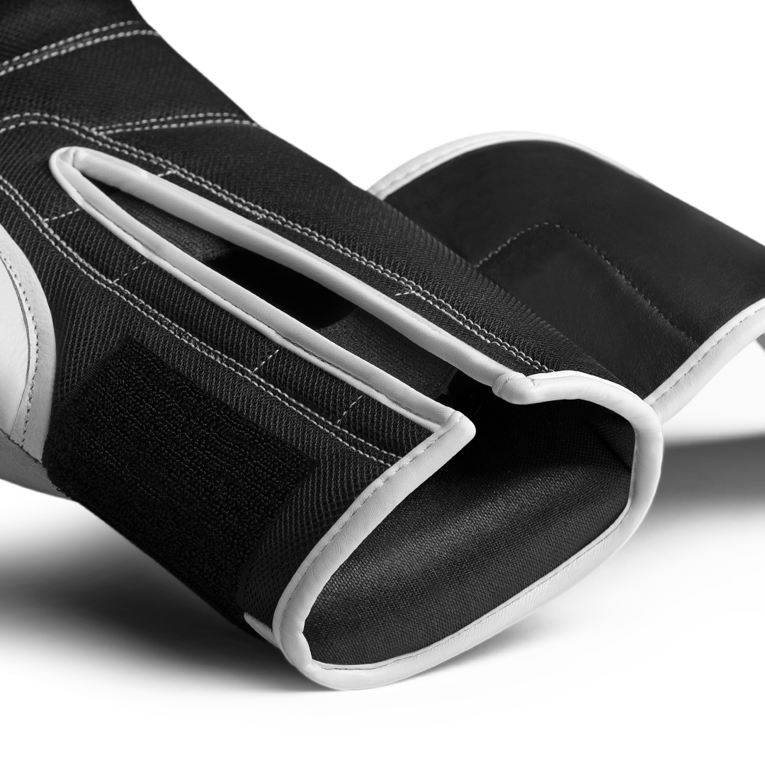 Hayabusa S4 Leather Boxing Gloves - Image 3