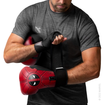 Marvel’s Deadpool Boxing Gloves - Image 4