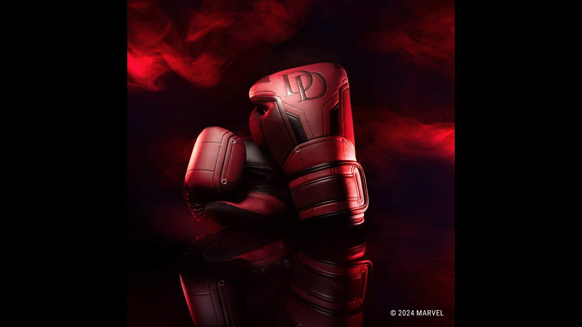 Marvel’s Daredevil Boxing Gloves video thumbnail