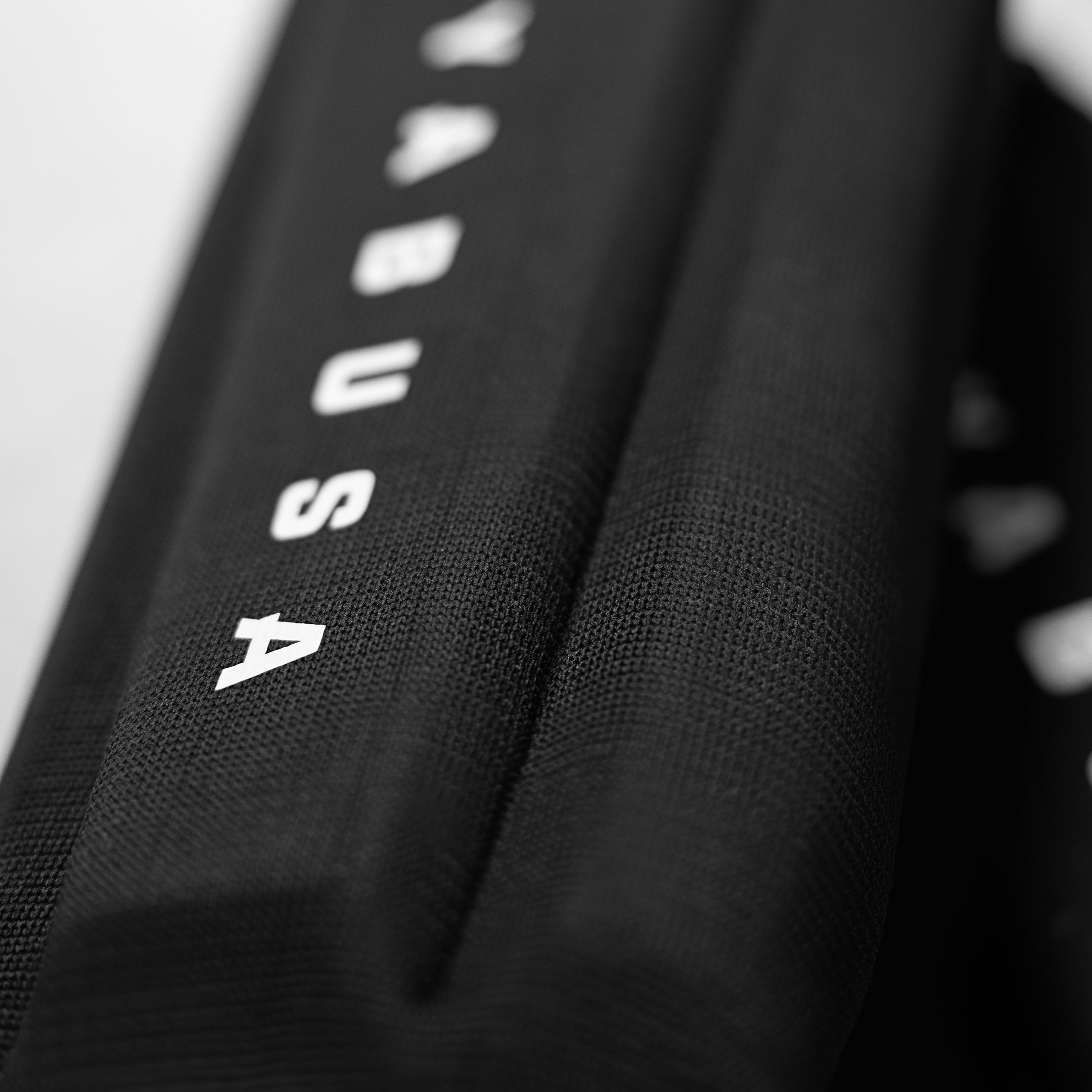 Hayabusa Core Sleeved Shin Guards - Image 5