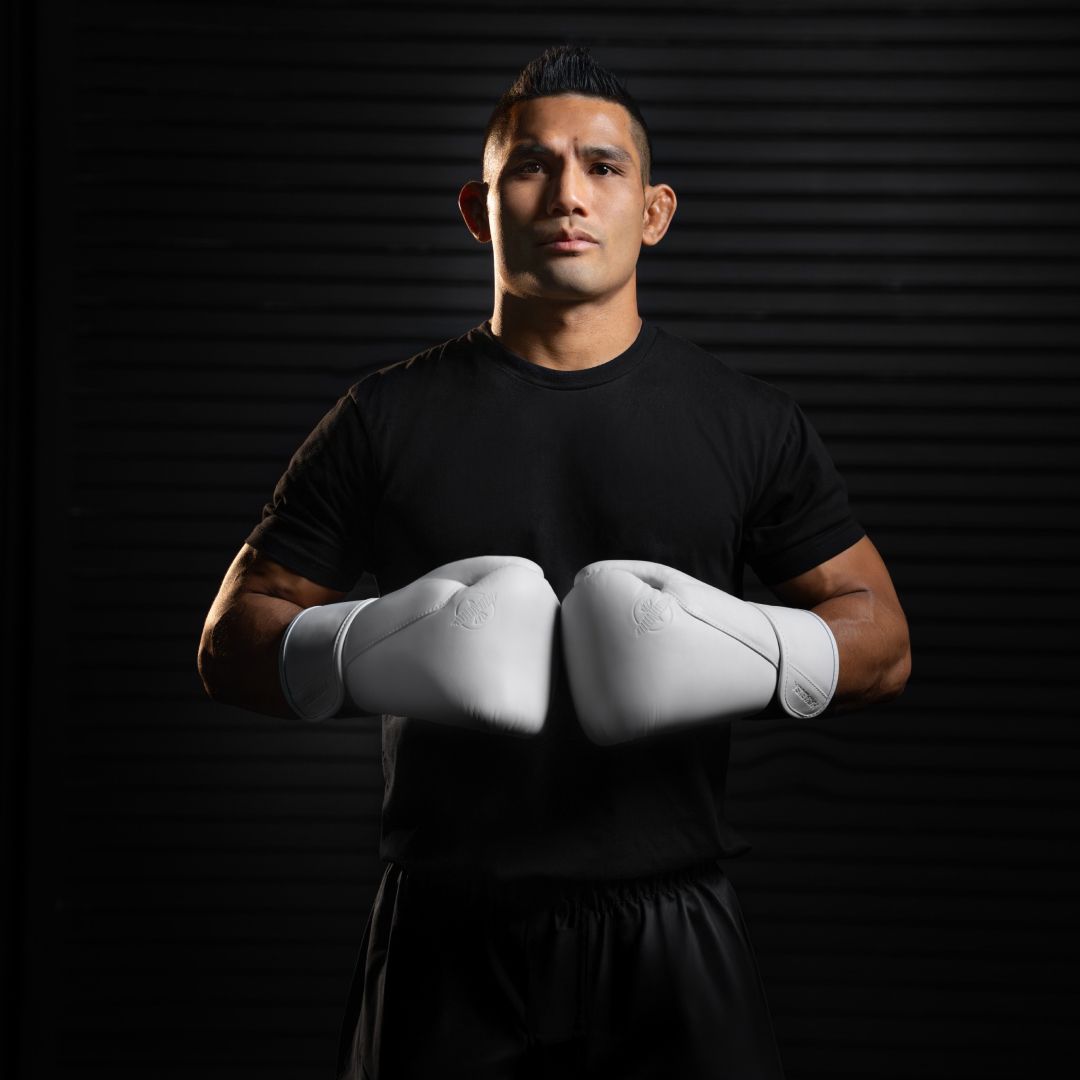 Choosing the Right Boxing Glove Weight for Training or Competition