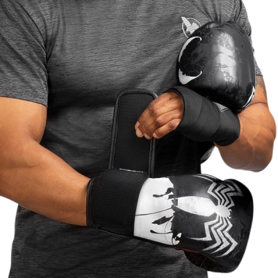 Marvel's Venom Boxing Gloves - Image 4