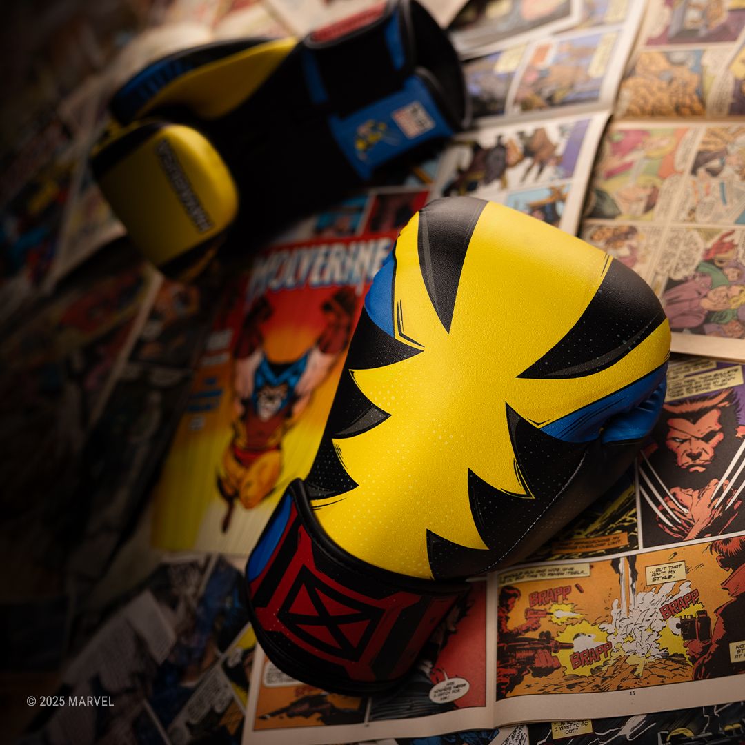 Marvel’s Classic Wolverine Boxing Gloves - Image 5