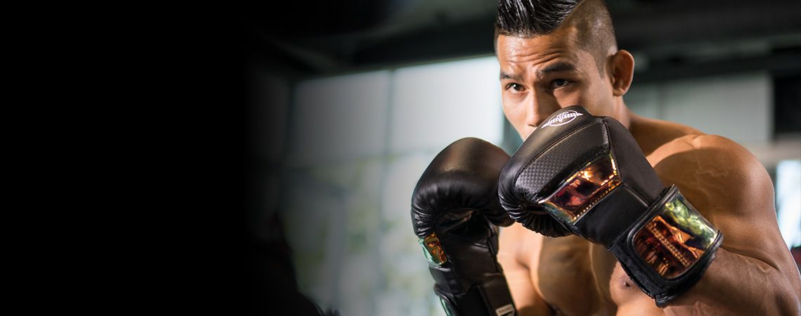 Hayabusa T3, Best Beginner Boxing Gloves 2026| Fit, Padding & Support