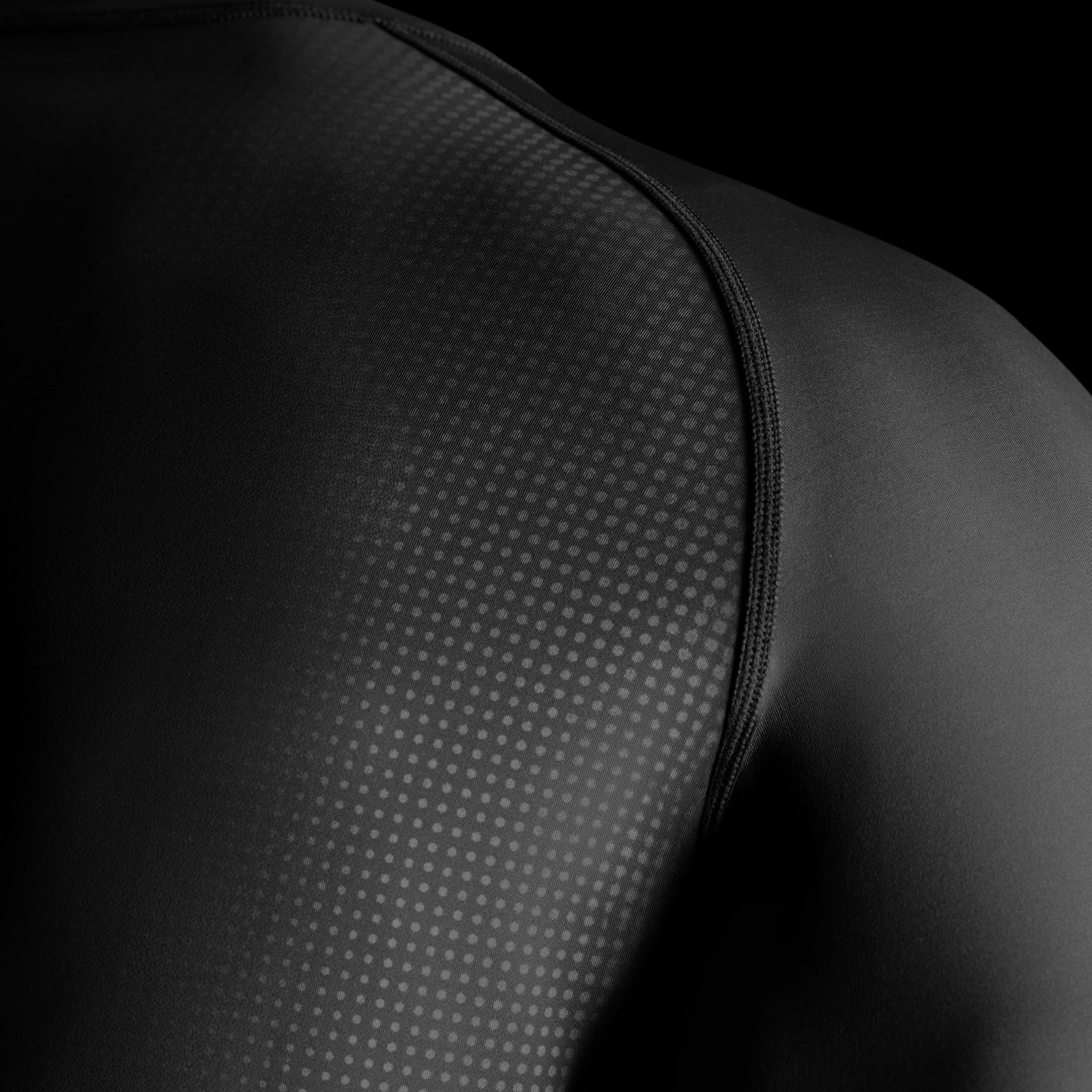 Hayabusa Men’s Core Short Sleeve Rash Guard - Image 3