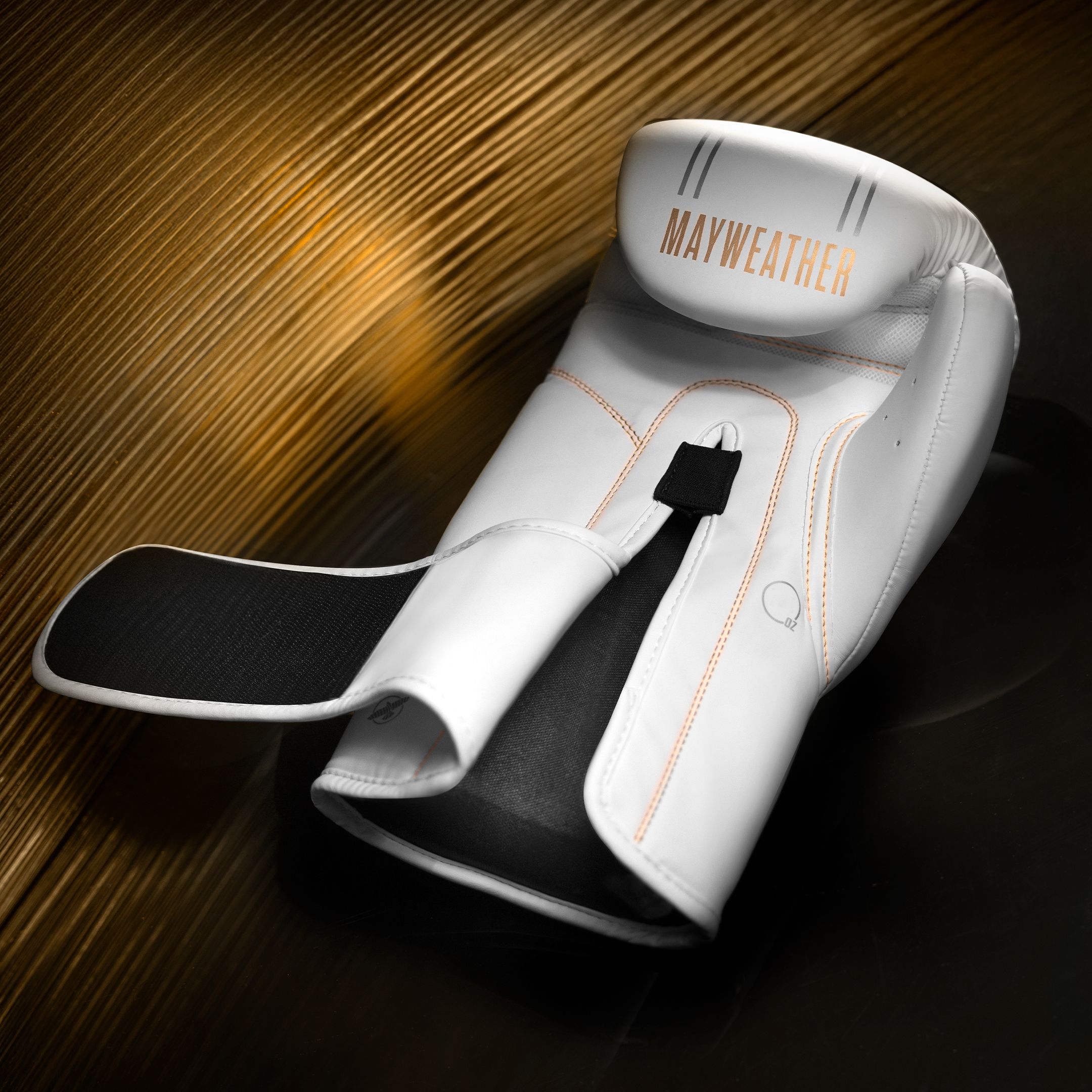 Mayweather Contender Boxing Gloves - Image 4