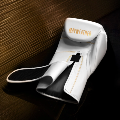 Mayweather Core Boxing Gloves - Image 4