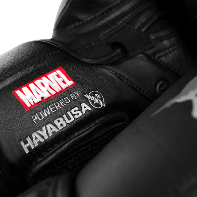 Marvel's The Punisher Boxing Gloves - Image 3