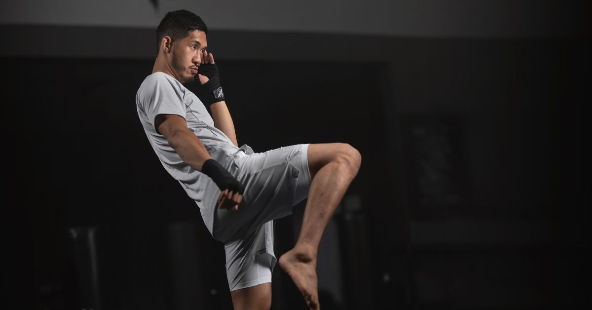 Enhance agility and strength with boxer jump rope exercises