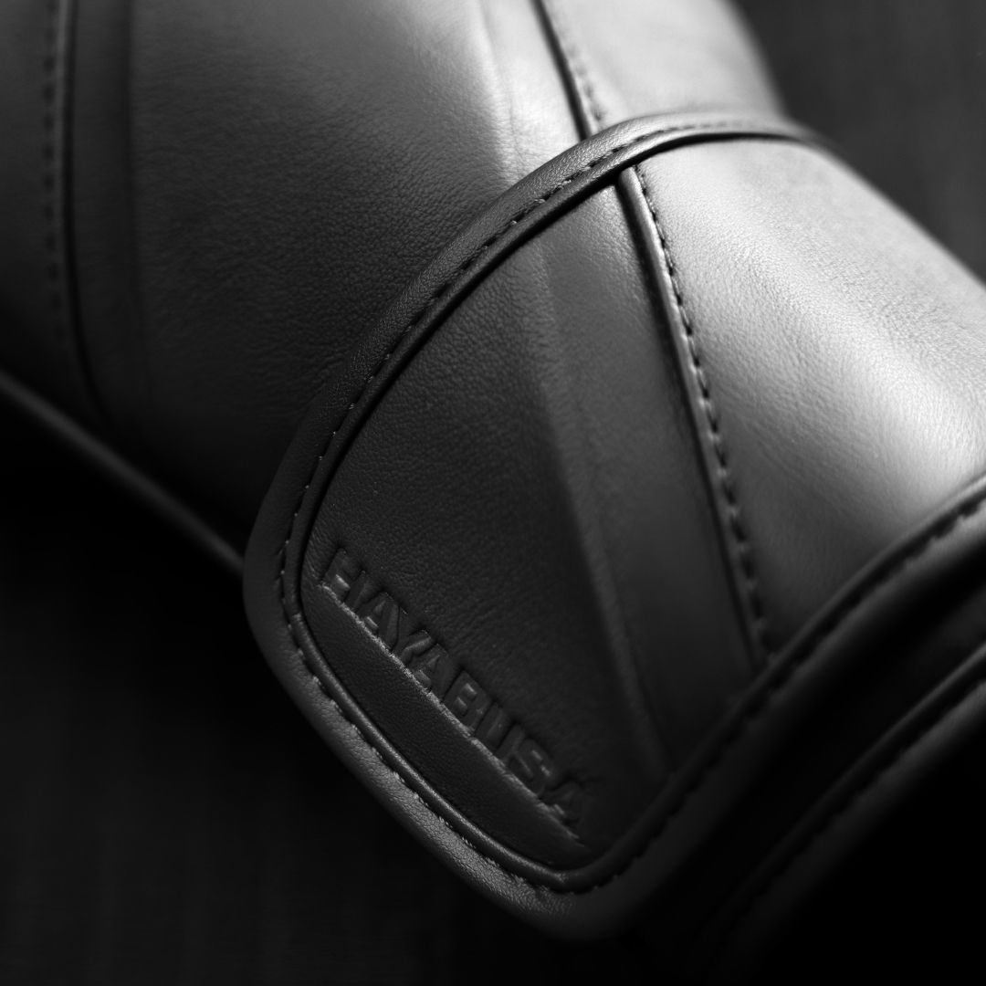 Hayabusa E1 Leather Boxing Gloves - Image 6