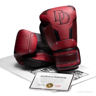 Marvel’s Daredevil Boxing Gloves - Image 4