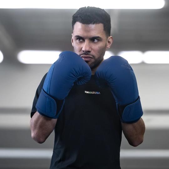 Benefits of Using Weighted Gloves in Boxing Training