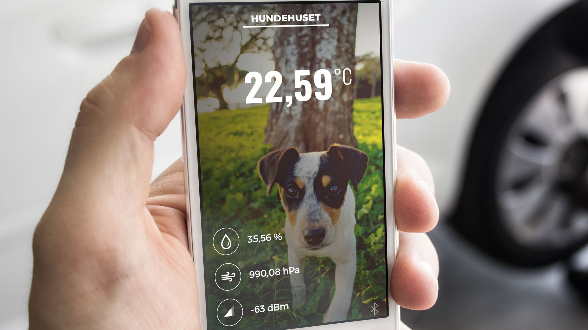 Ruuvi Station på en mobiltelefon
