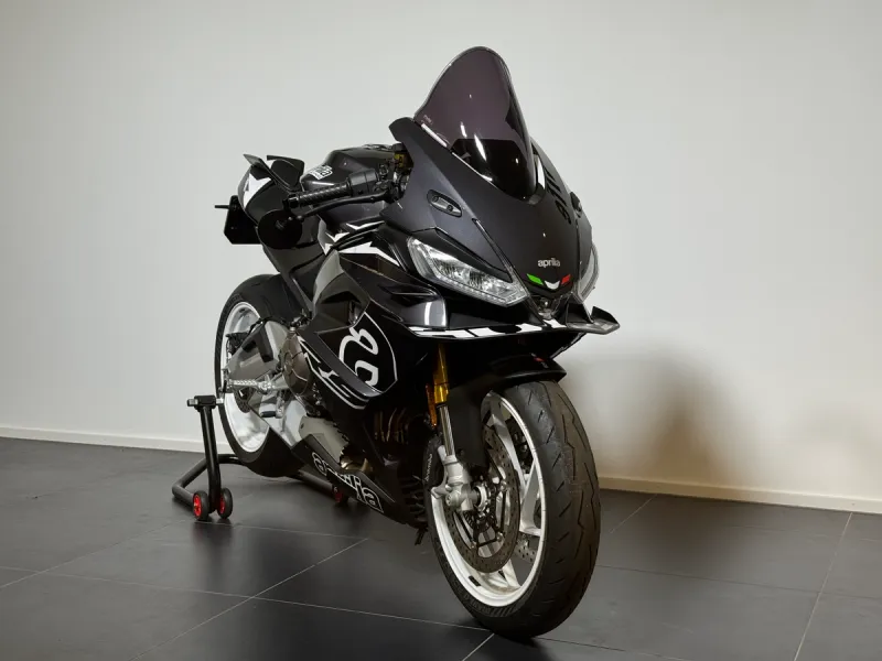 Konfiguriere deine Aprilia RS 660