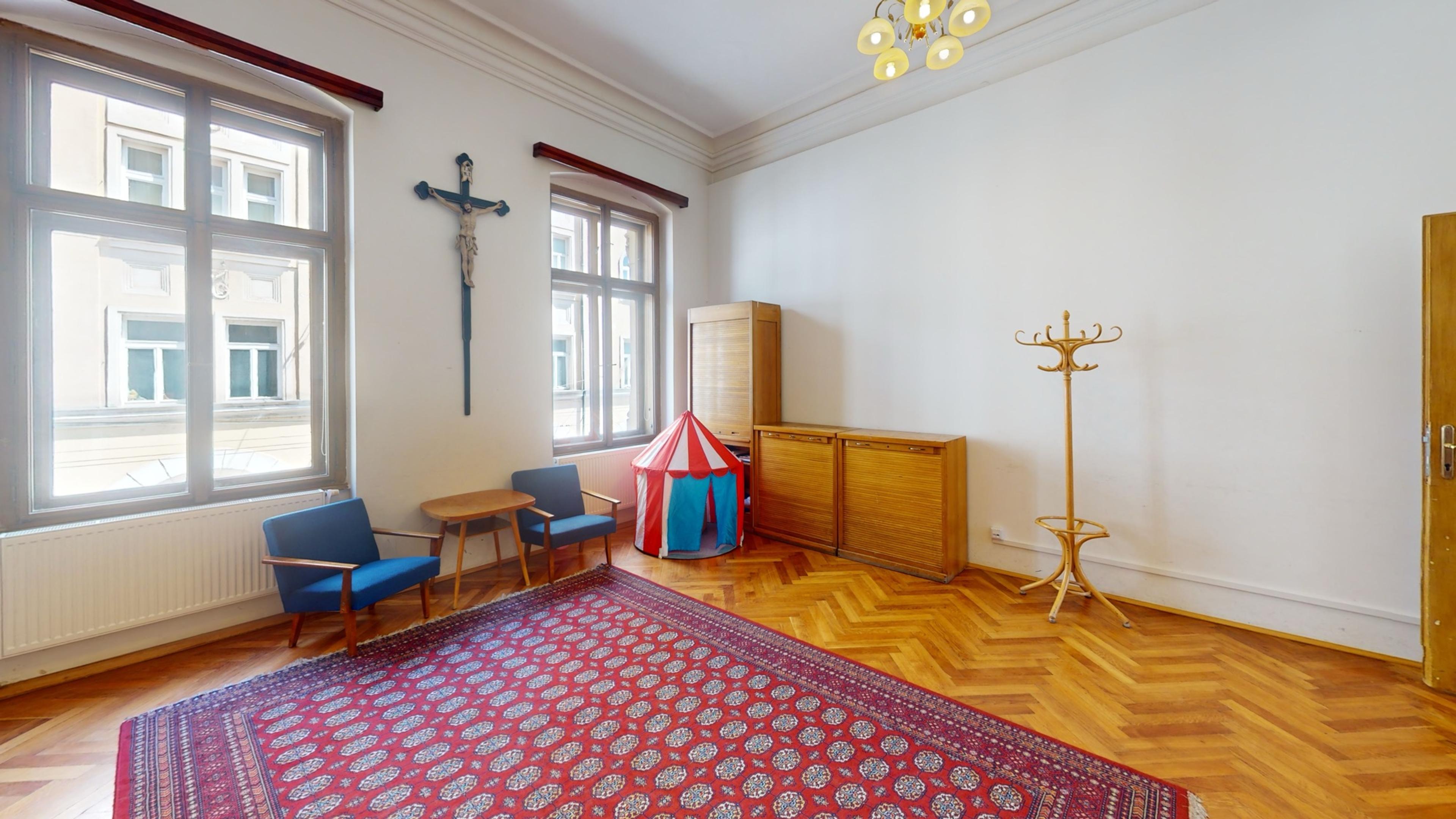 Učebna s dětským koutkem a hracím stanem, Brno