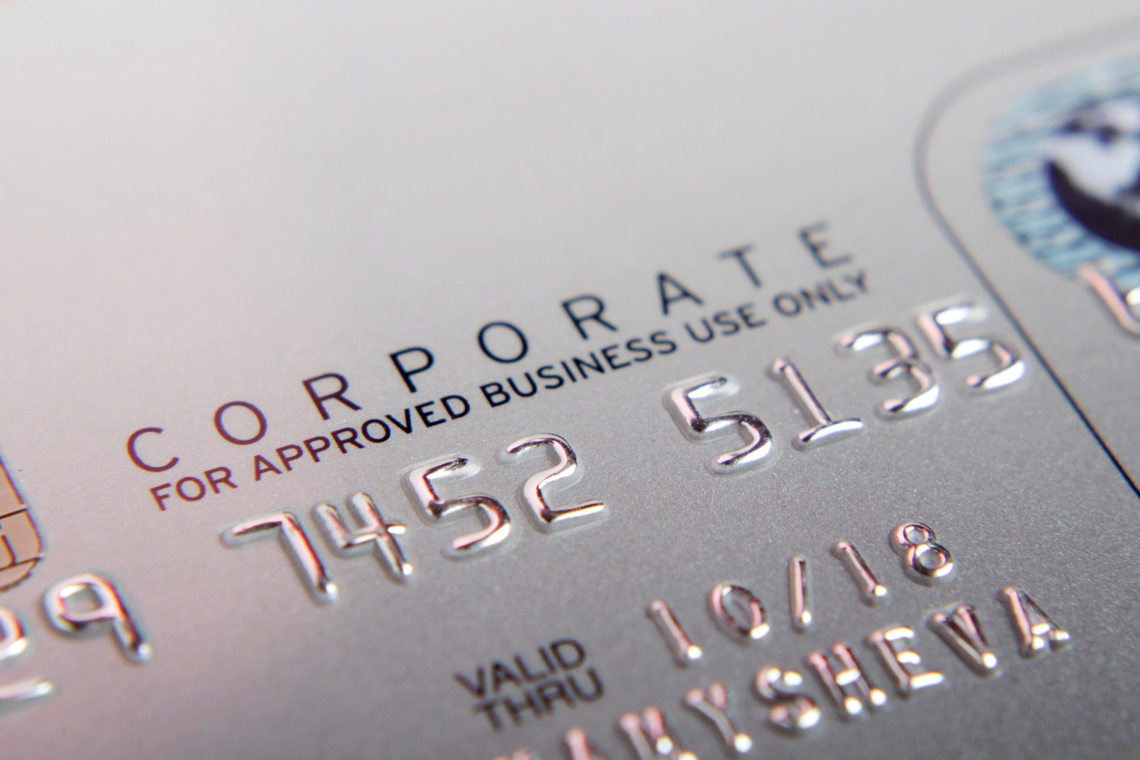 Best Corporate Credit Card Options for Employee Travel Expenses (virtual & physical)